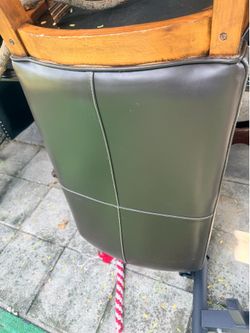 Free Table and 4 leather chairs