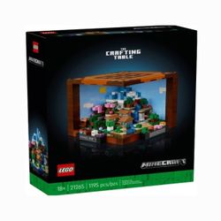 LEGO Minecraft The Crafting Table 15 Year Anniversary Model (LEGO Model: 21265)