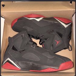 Size: 8 Men’s 