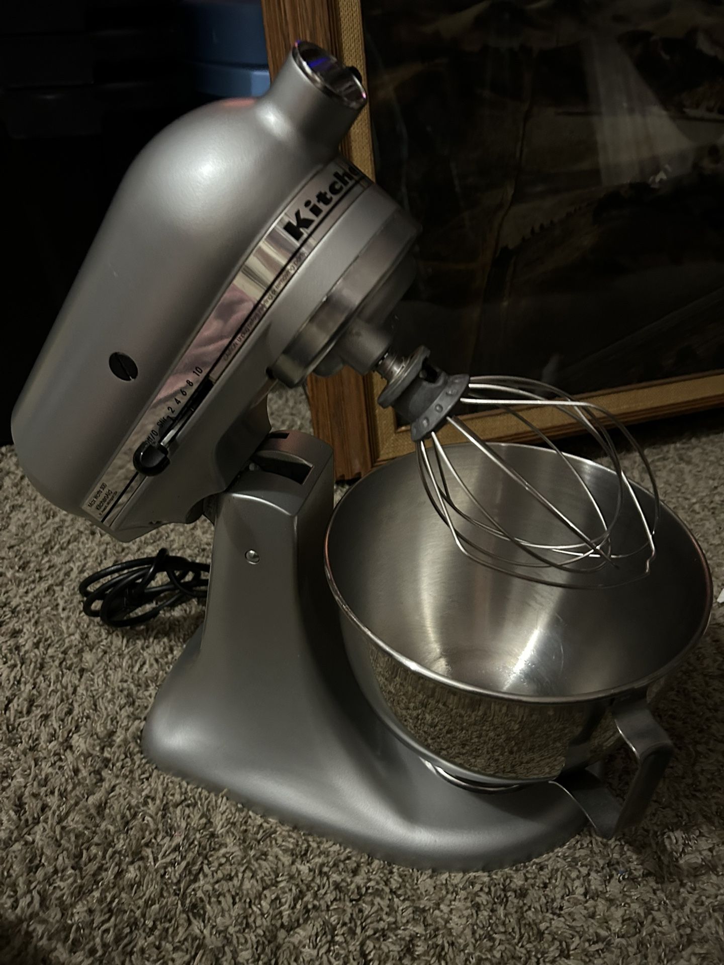 Nice KitchenAid mixer