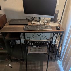 Lightly Used Desk And Chair