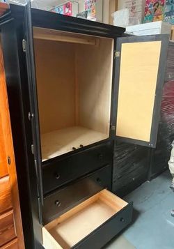 Tall pine closet black