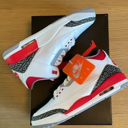 Nike Jordan 3 Retro Fire Red Size 9.5