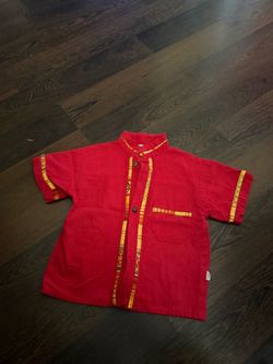 Red Short Sleeve Button-Up Kids Shirt, size 3 toddler