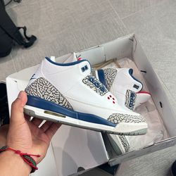 Jordan 3 True Blue