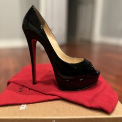 Christian Louboutin  (original) 