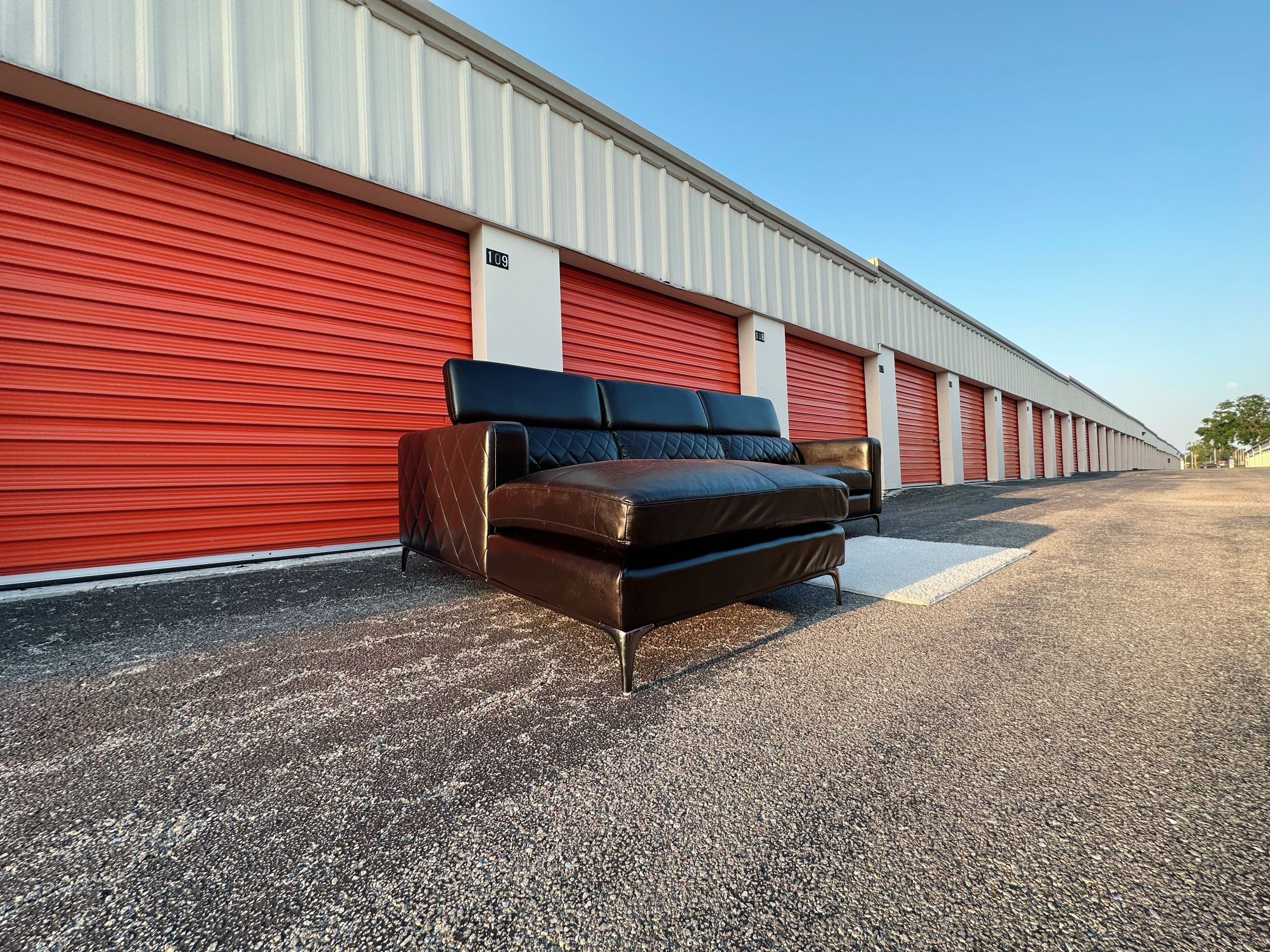 Leather Sectional Couch Sofa Delivery Available for Sale in Orlando, FL