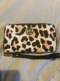 Micheal Kors Wallet