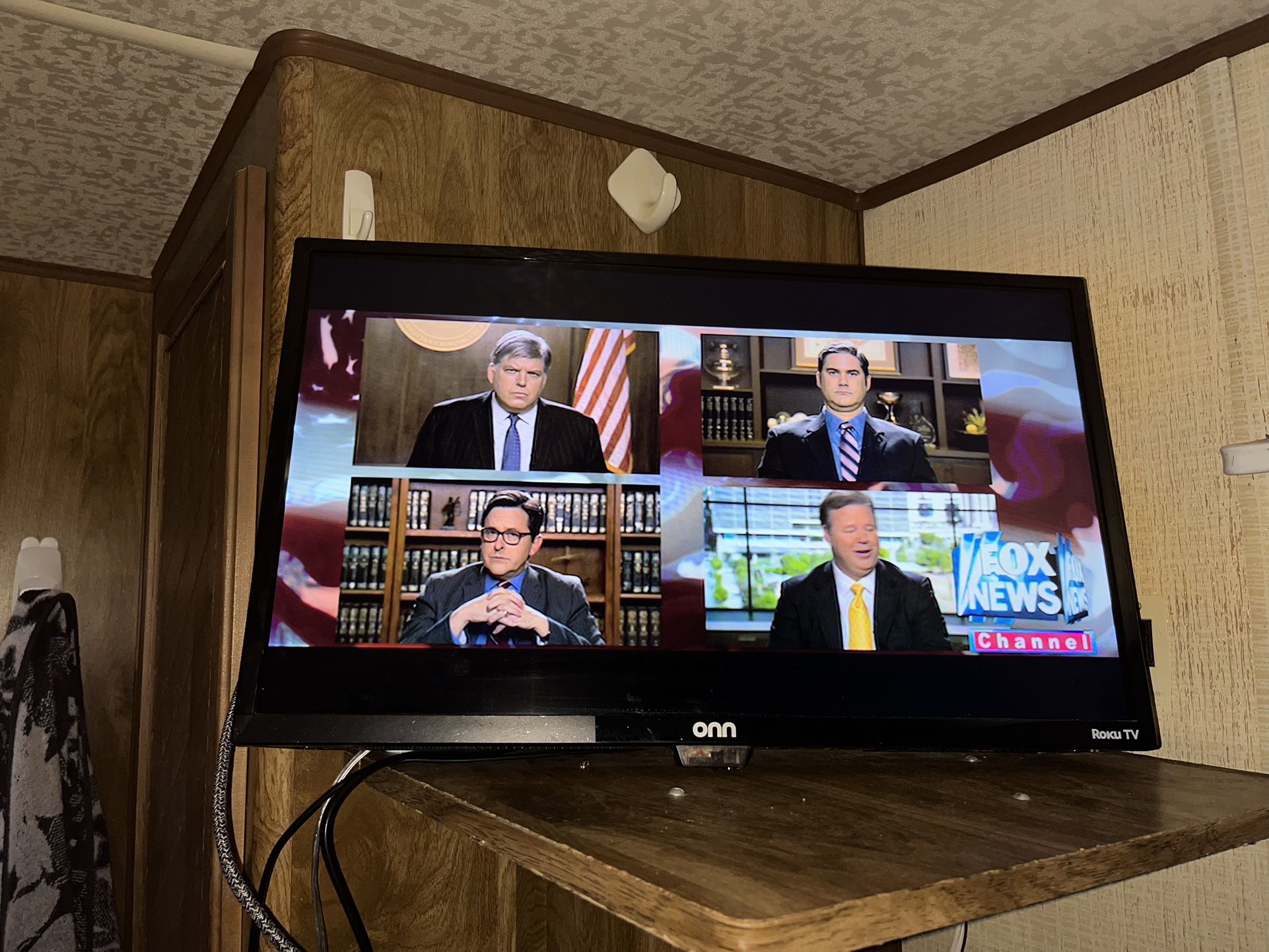 Onn Roku Tv 28inch 