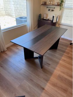 Dining table 6ft