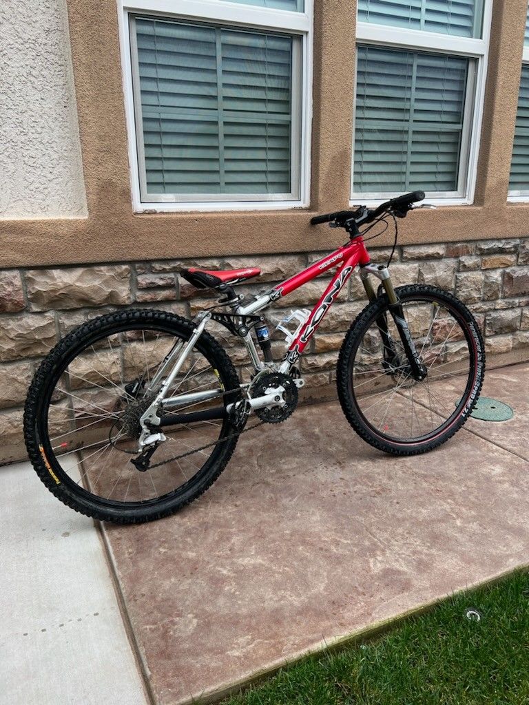 KONA Kikapu Deluxe Full Suspension Aluminum Mountain Bike