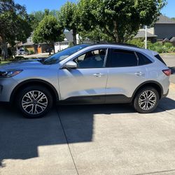 2020 Ford Escape