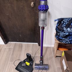 Dyson V10 Animal
