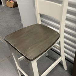 Medium-High Dining Chairs