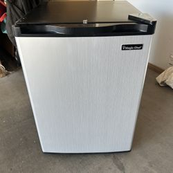 Magic Chef 2.6 cu. ft. Mini Fridge in Stainless Look, ENERGY STAR