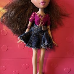 Vintage 2001 Rare Bratz MGA Yasmin Doll With Real Lashes Fully Clothed 