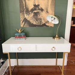 White Lacquered Desk