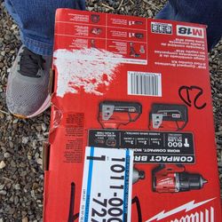 Milwaukee Impact/drill