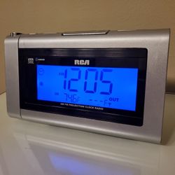 RCA Model No. RP5440A: AM FM Projection Clock Radio