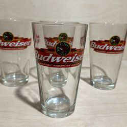 Budweiser Pint Glasses