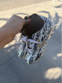 Kids soccer cleats