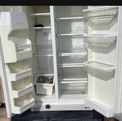 Refrigerator For Sale !! Good Condition!