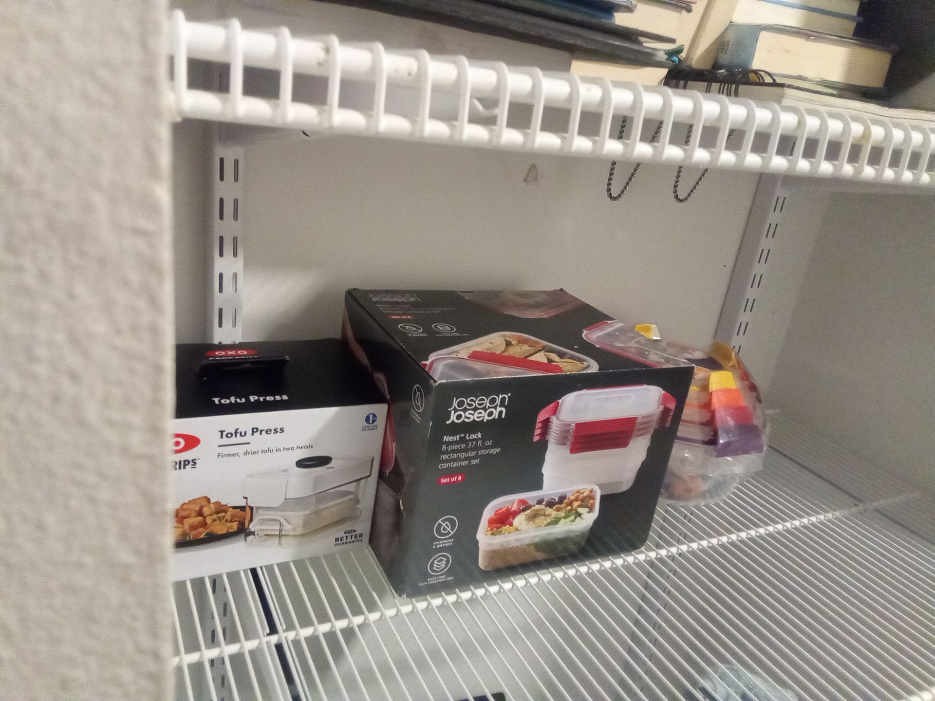 High End Tupperware Amazing high end Tupperware Bundle for Sale in Seattle, WA - OfferUp