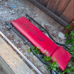 Snap-on rolling creeper