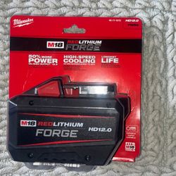 Milwaukee M18 REDLITHIUM FORGE HD12.0