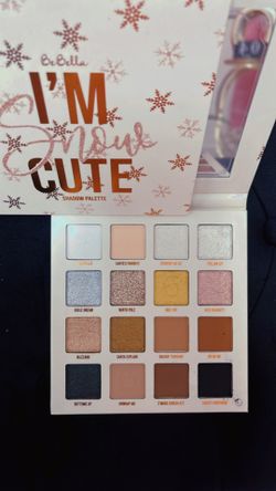 I AM SNOW CUTE SHADOW PALETTE