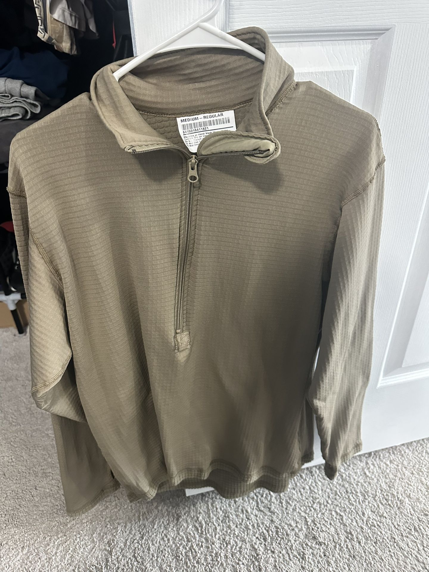 Waffle top cold weather MENS brand new $20