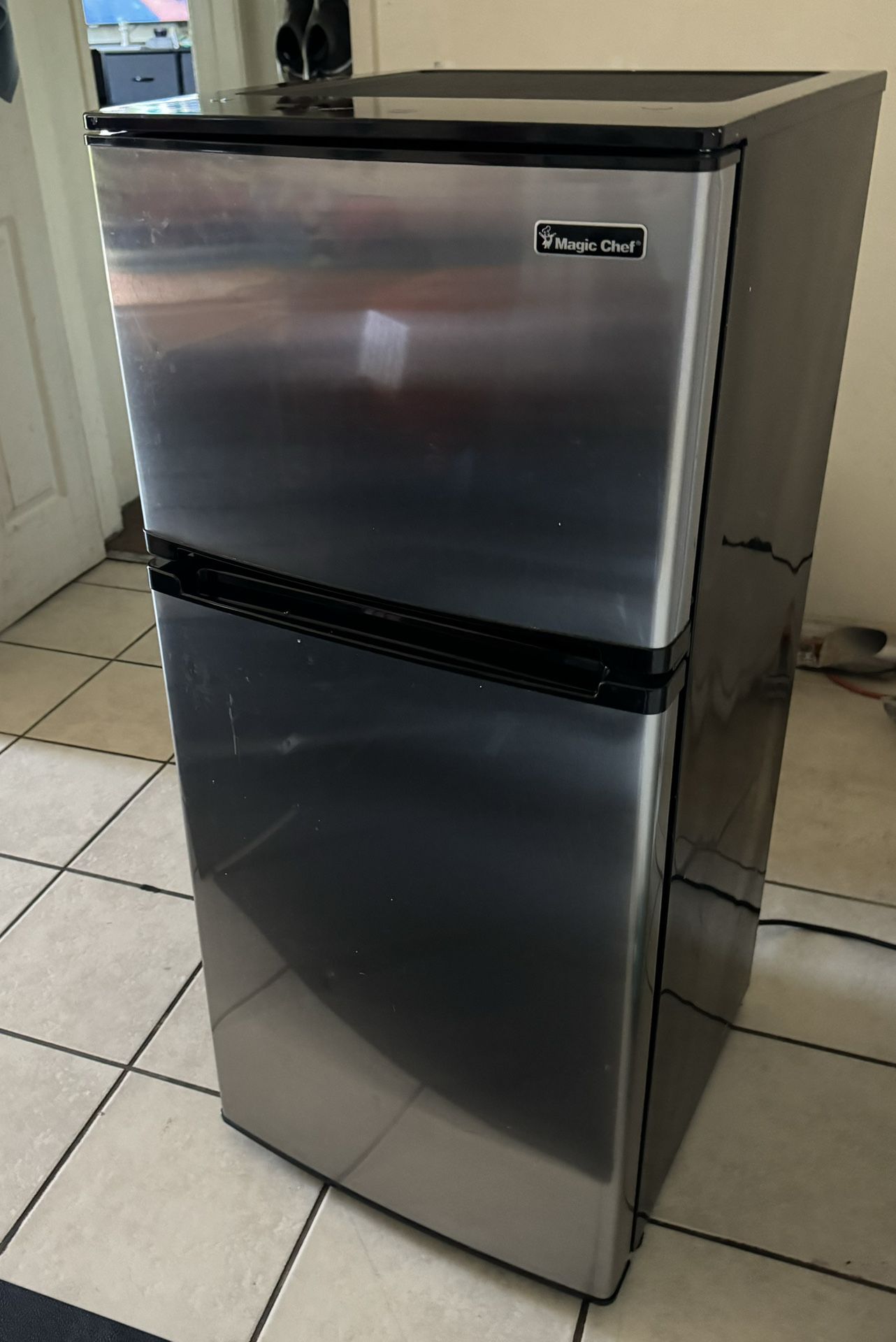Magic Chef Small Refrigerator  & Freezer
