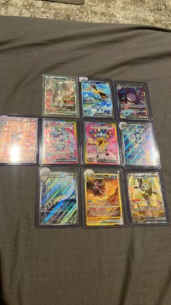Lot of 10 Holo Pokémon Cards