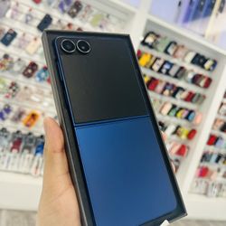 Samsung Flip 7 256GB Unlocked 