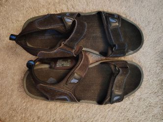 Ozark Trail Men’s Sandals 