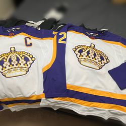 La kings reverse Retro Jerseys for Sale in Fontana, CA - OfferUp