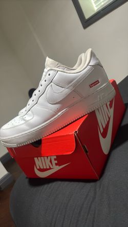 Air Force Nikes supreme men’s size 12 OBO