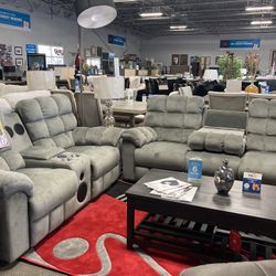 beautiful sofa loveseat ⭐️🩶 $1,899