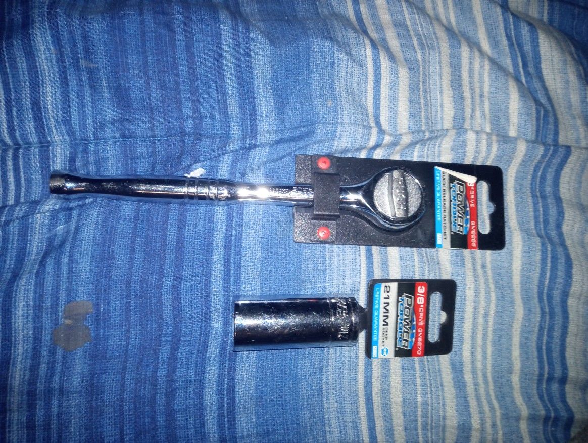 Rachet And Socket Tool