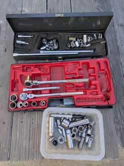 Mechanic's Socket and Ratchet Tool collection in various sizes