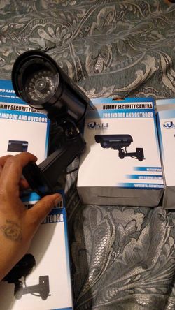 Dummy servailance cameras