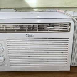 Midea Air Conditioner 
