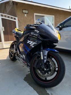 2006 Yamaha YZF-R1
