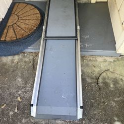 PetSafe Happy Ride Telescoping Dog Ramp