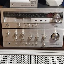 Onkyo A-7 Amplifier And T-9 Tunner Working 