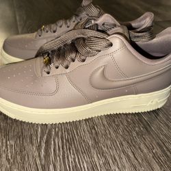 Nike Air Force 1 Low Next Nature Women’s 10.5 Mink Brown Bulbous Swoosh