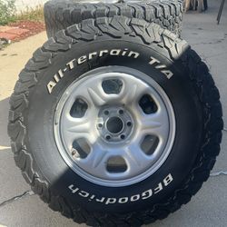 OEM Nissan Xterra / Frontier Steel Wheels w/ BFGoodrich Tires