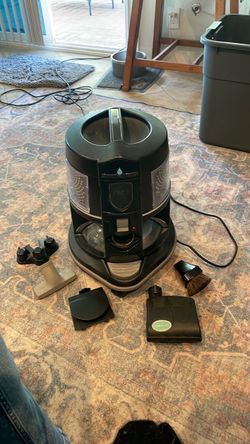 Rainbow high end vacuum cleaner motor E2 Type 12 with shown accessories Missing hose and Aquamate