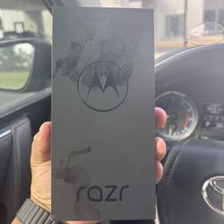 Razr Cell Phone 