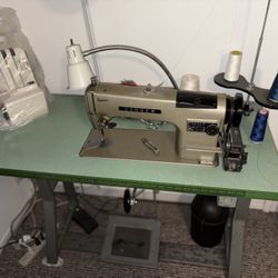 Industrial sewing machine
